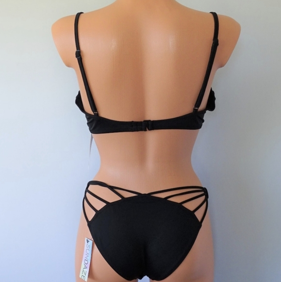 🆕🌿BLACK BIKINI SET🌿 - Picture 3 of 6